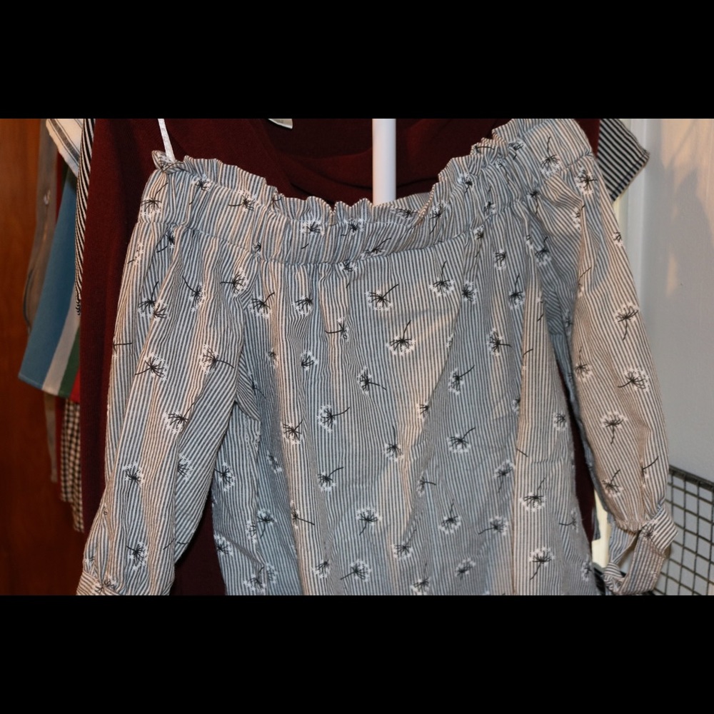 Blouse - Picture 2 of 2